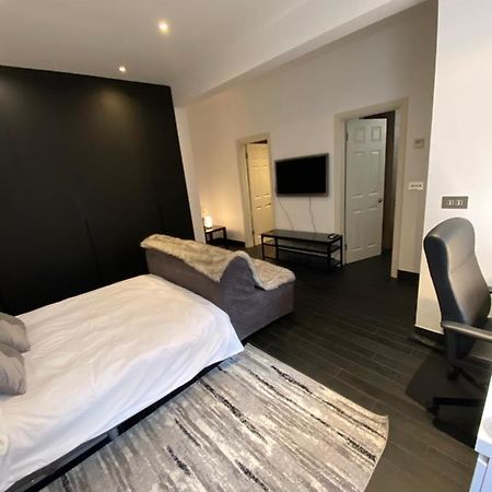 ロンドンBeautiful Modern Studio In High Street Kensingtonアパートメント エクステリア 写真