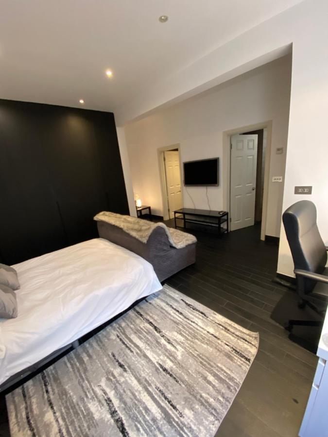 ロンドンBeautiful Modern Studio In High Street Kensingtonアパートメント エクステリア 写真