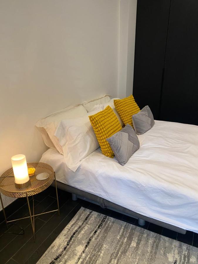 ロンドンBeautiful Modern Studio In High Street Kensingtonアパートメント エクステリア 写真